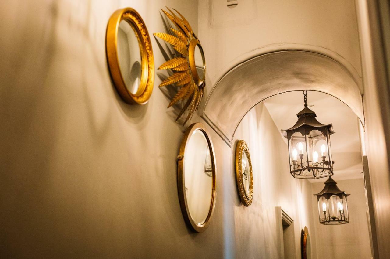 Bampton Townhouse Otel Dış mekan fotoğraf